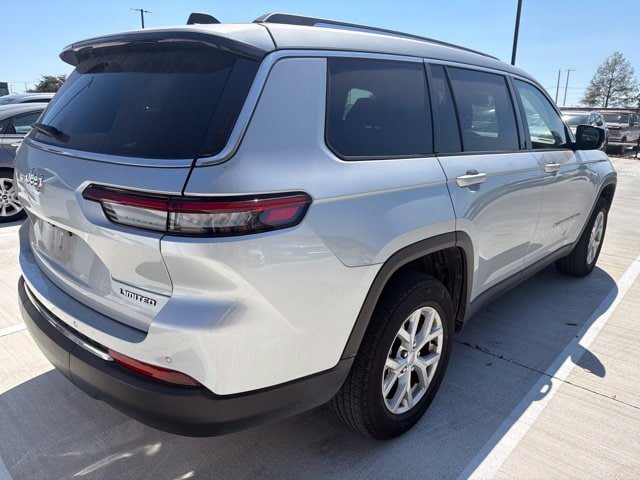 Used 2023 Jeep Grand Cherokee L Limited RWD image 7
