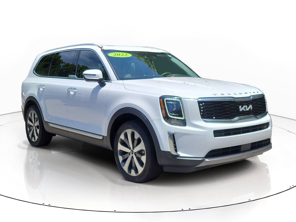 Used 2022 Kia Telluride S FWD image 3