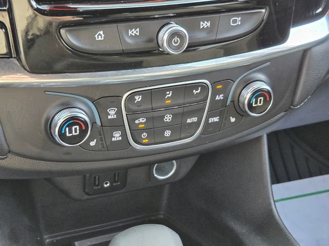 Used 2023 Chevrolet Traverse LT AWD/4WD image 28