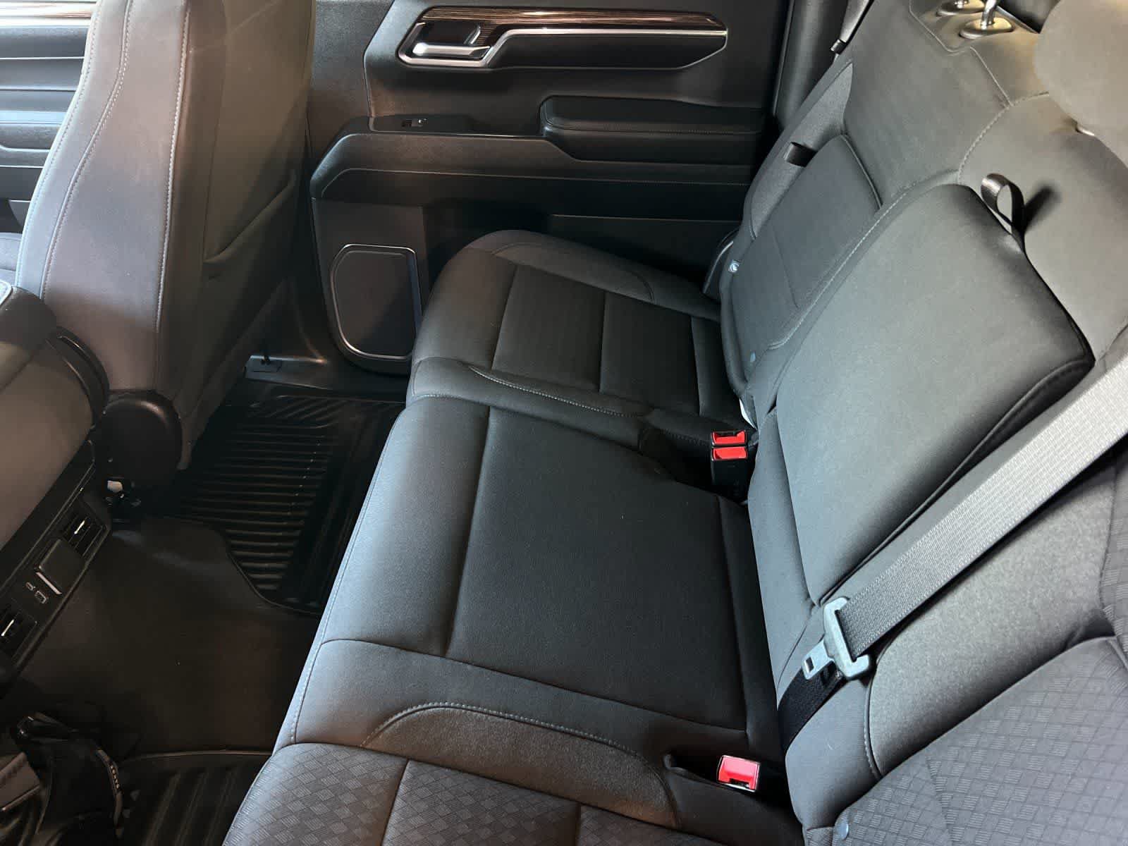 Used 2024 GMC Sierra 1500 Elevation w/ X31 Off-Road Package AWD/4WD image 5