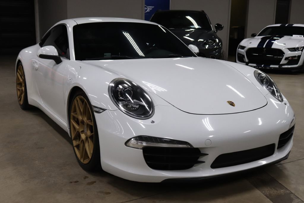 Used 2013 Porsche 911 Carrera S image 7