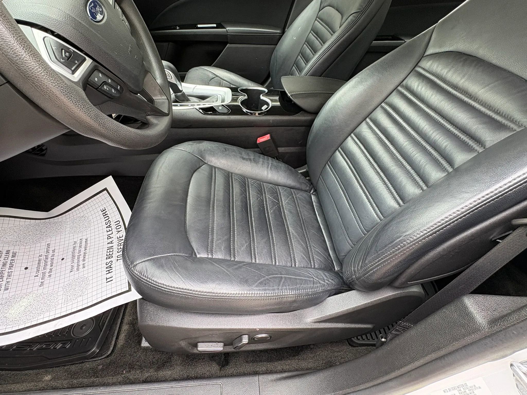Used 2016 Ford Fusion SE image 22