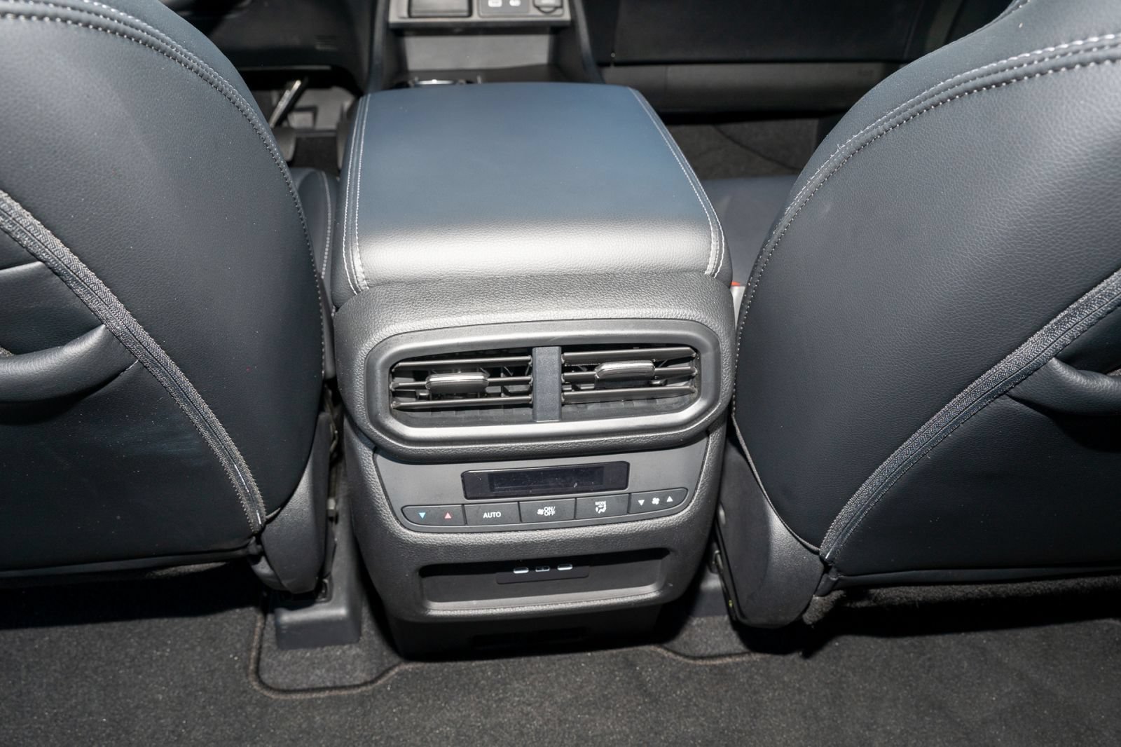Certified 2025 Honda Pilot EX-L image 23