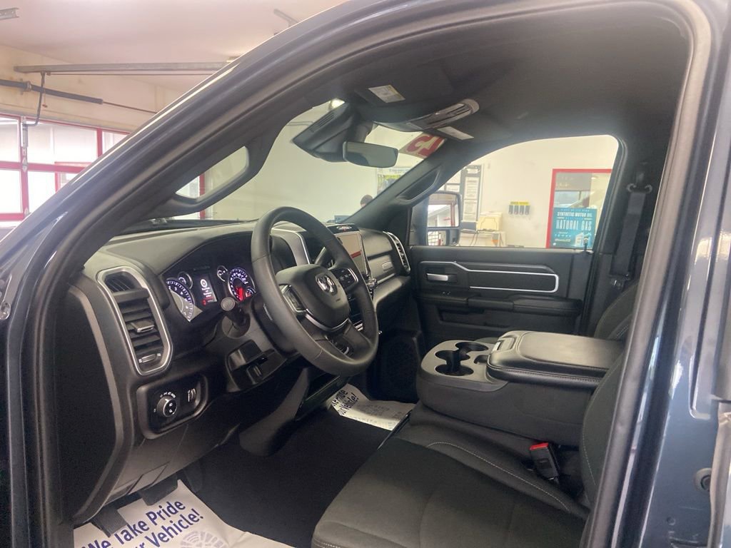 Certified 2025 RAM 2500 Big Horn AWD/4WD image 9