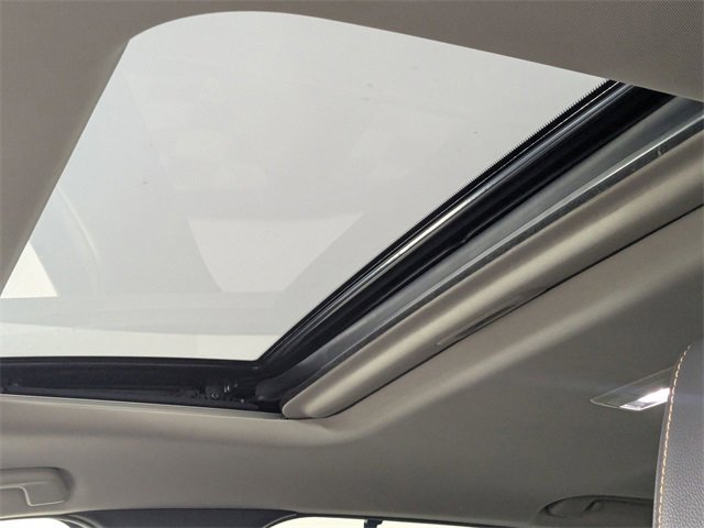 Used 2025 MAZDA CX-70 3.3 Turbo w/ Preferred Package image 13