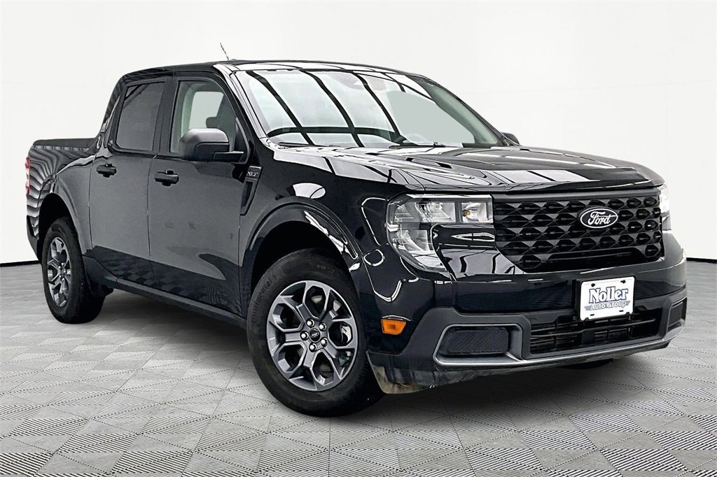 Used 2025 Ford Maverick XLT w/ Equipment Group 302A image 12