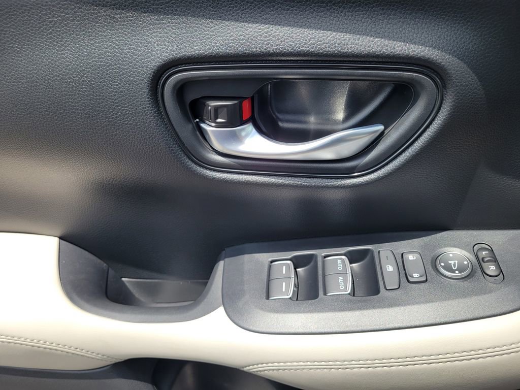 New 2026 Honda HR-V EX-L image 12