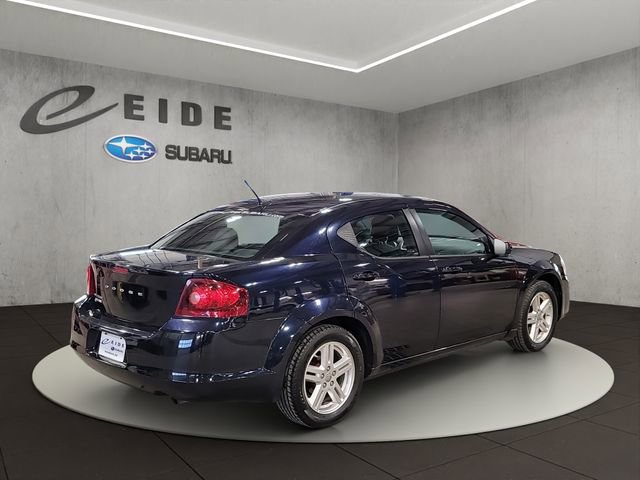 Used 2011 Dodge Avenger Mainstreet image 4