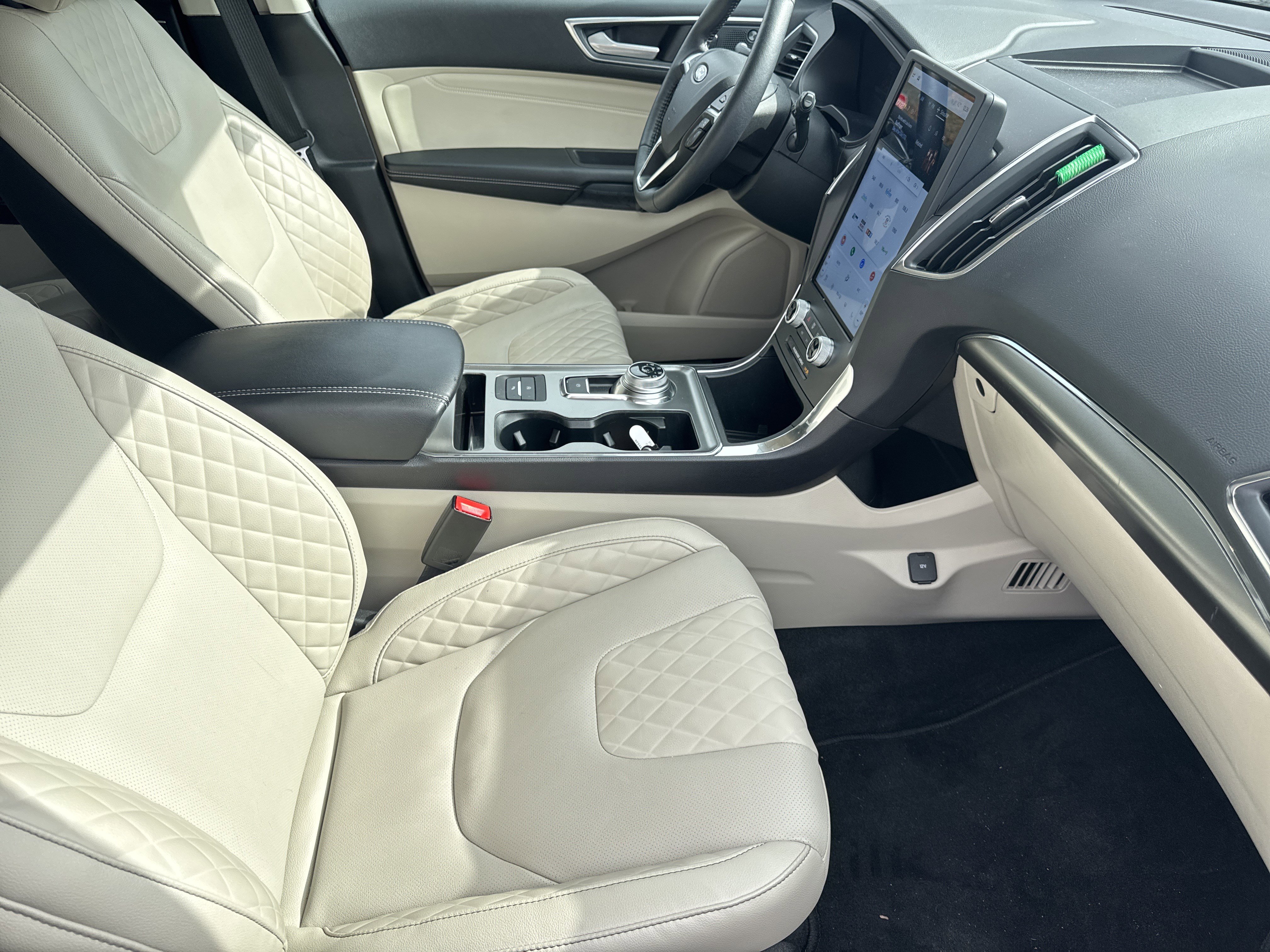 Certified 2024 Ford Edge Titanium w/ Equipment Group 301A image 13