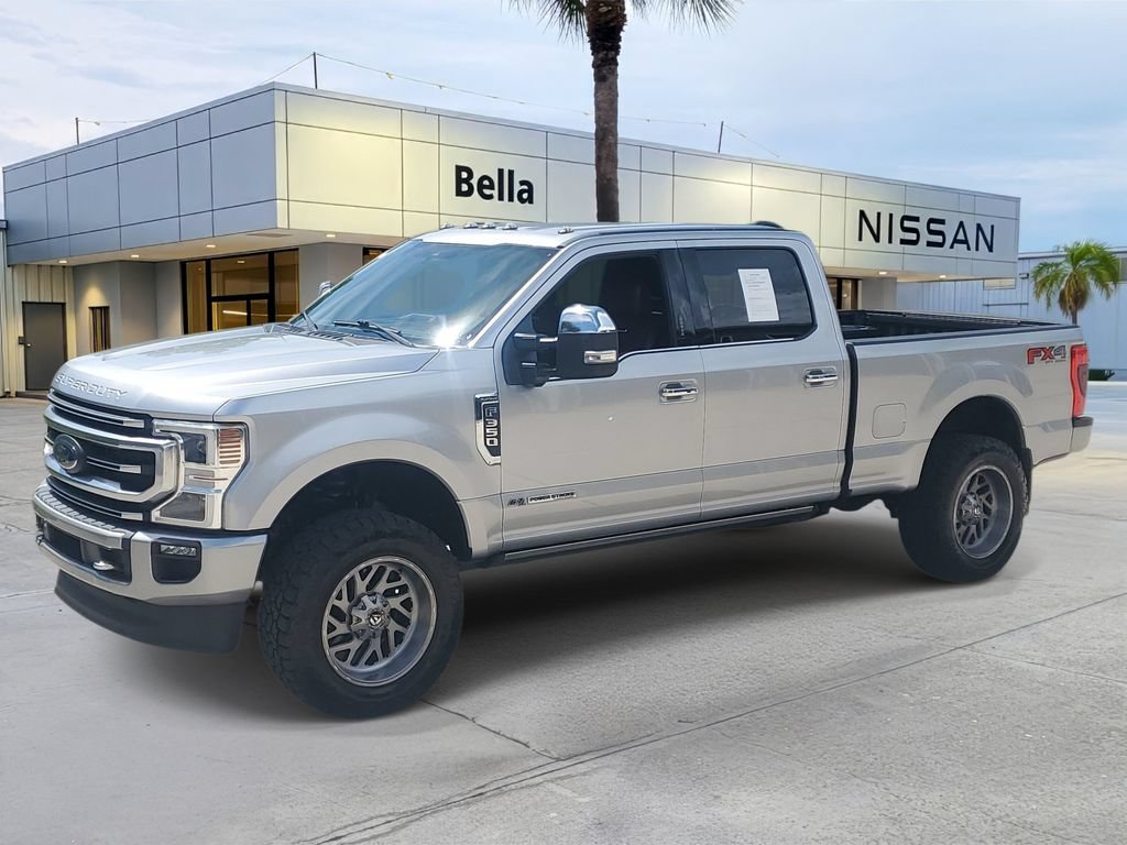 Used 2022 Ford F350 Platinum AWD/4WD image 2