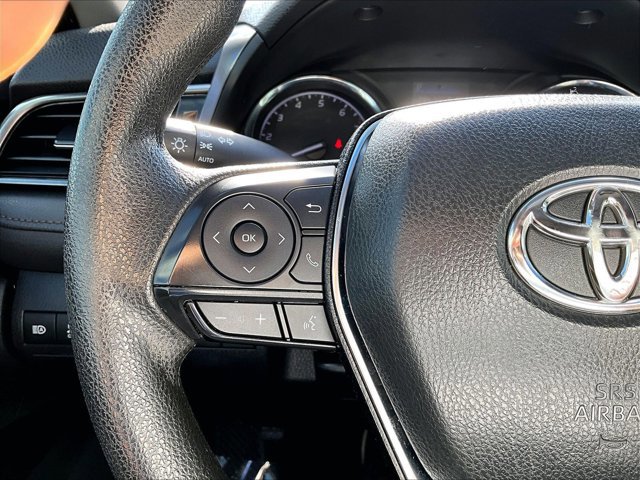 Used 2019 Toyota Camry LE image 19