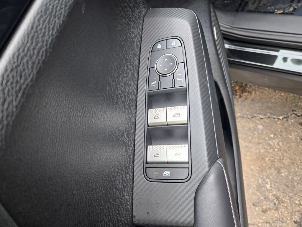 New 2026 Mitsubishi Outlander ES AWD/4WD image 17
