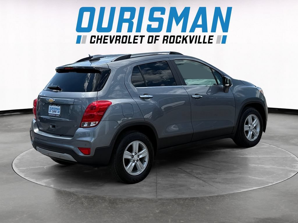 Used 2020 Chevrolet Trax LT w/ Driver Confidence Package FWD image 6