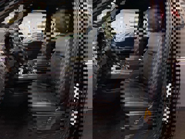 New 2025 Ford F150 Lariat w/ Equipment Group 502A High image 17