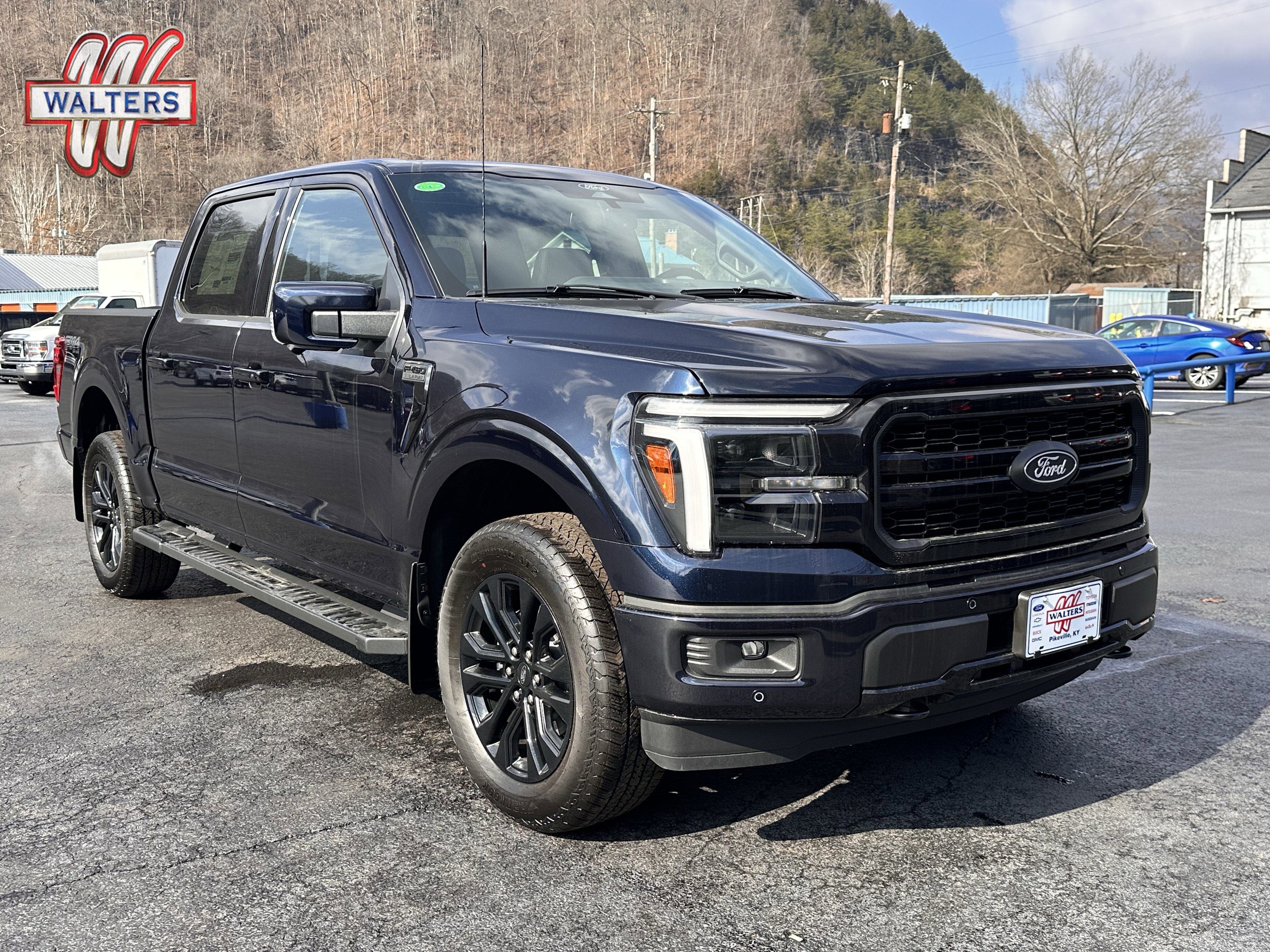 New 2025 Ford F150 Lariat w/ Equipment Group 502A High