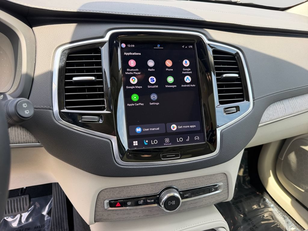 Certified 2024 Volvo XC90 B6 Ultimate AWD/4WD image 23