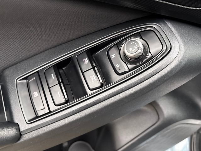 Used 2020 Subaru Crosstrek 2.0i Premium w/ Moonroof Package 2 image 13