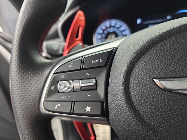 Used 2022 Genesis G70 3.3T Launch Edition image 40