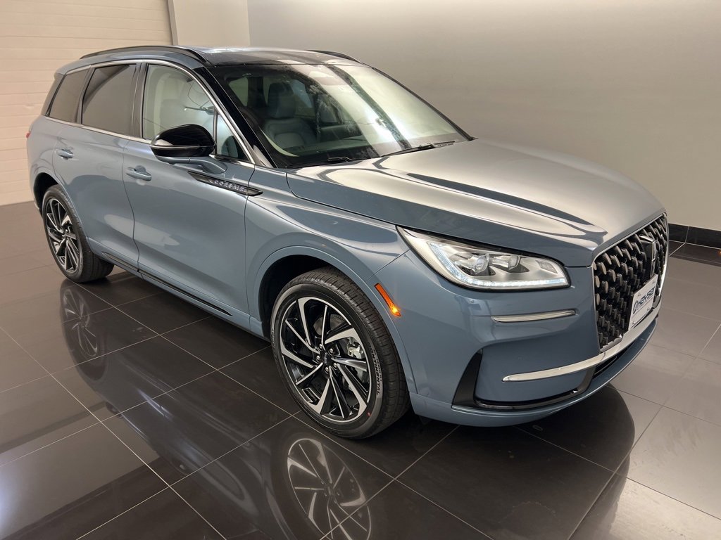 New 2025 Lincoln Corsair Grand Touring w/ Equipment Group 302A