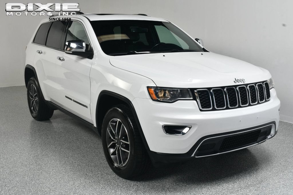 Used 2022 Jeep Grand Cherokee Limited AWD/4WD image 1