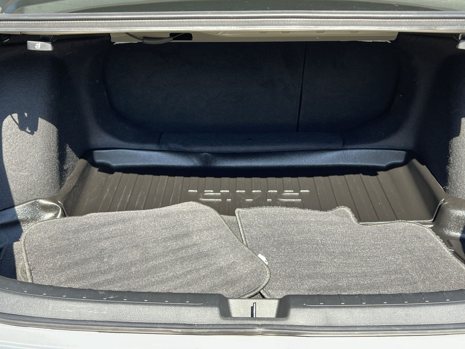 Used 2024 Honda Civic EX image 30