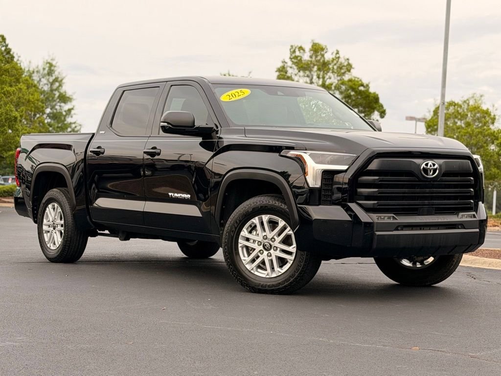 Used 2025 Toyota Tundra SR5 w/ SR5 Premium Package RWD image 2