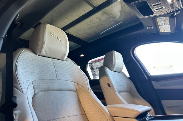 New 2026 Jaguar F-PACE R-Dynamic S AWD/4WD image 15