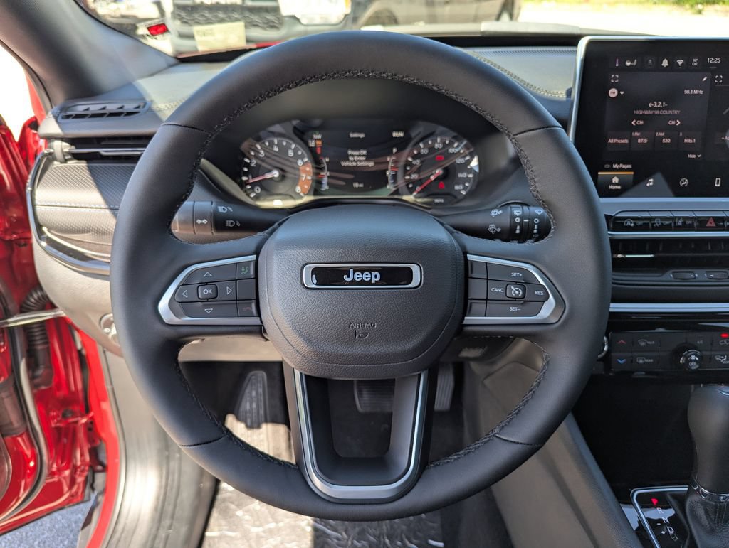 New 2026 Jeep Compass Latitude AWD/4WD image 24
