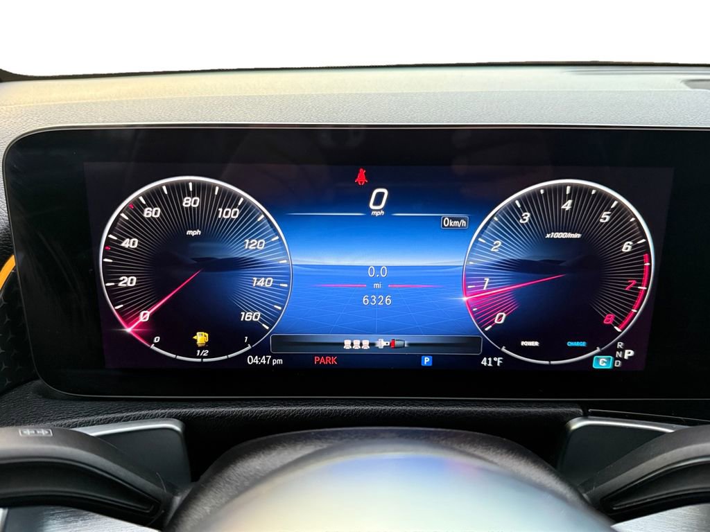 Used 2024 Mercedes-Benz GLB 250 image 13