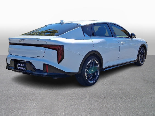 Used 2025 Kia K4 EX w/ GT-Line Premium Package FWD image 4