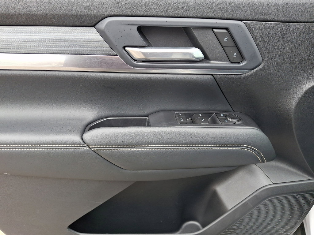 Used 2026 GMC Terrain Elevation image 23