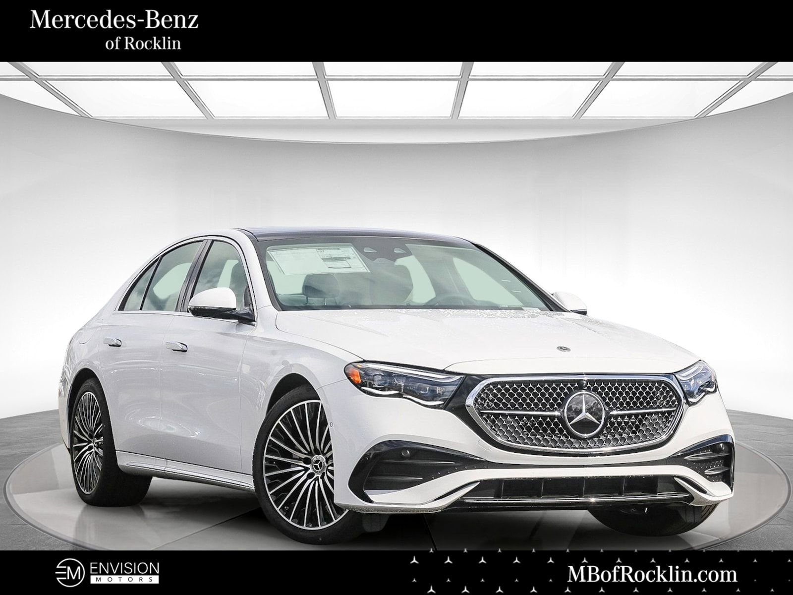 New 2024 Mercedes-Benz E 350 4MATIC Sedan image 1