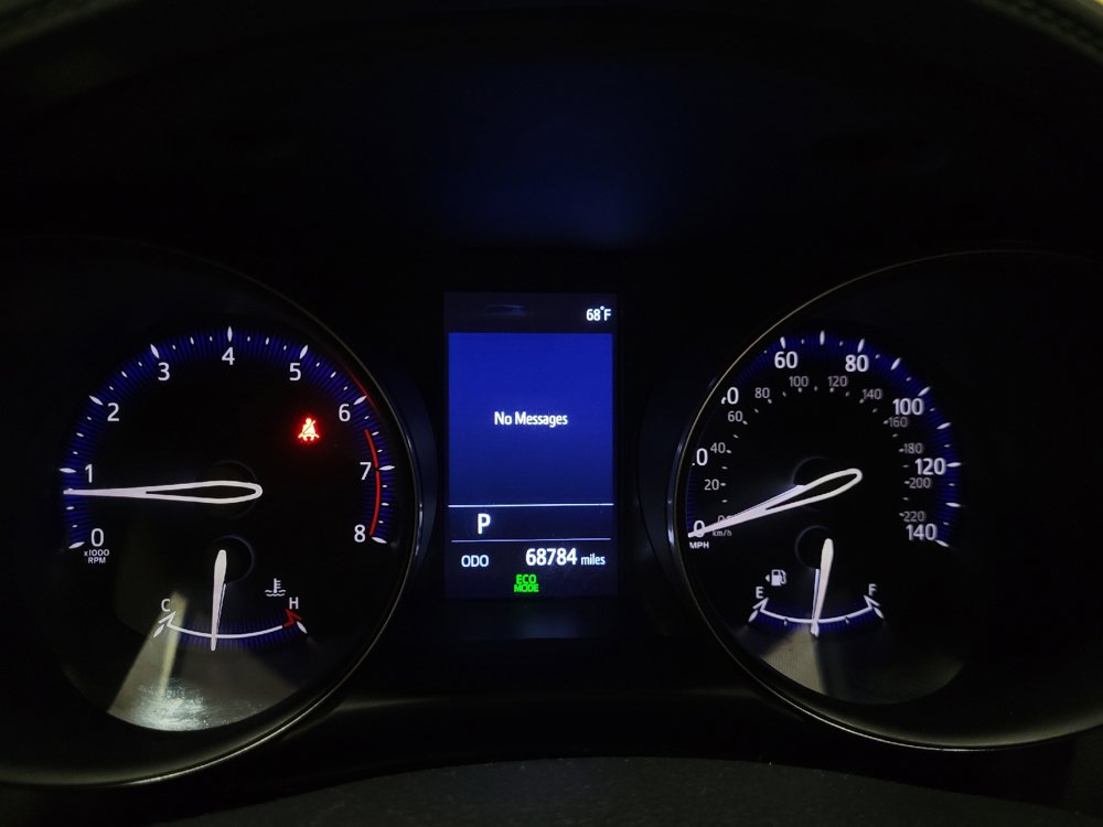 Used 2019 Toyota C-HR LE FWD image 23