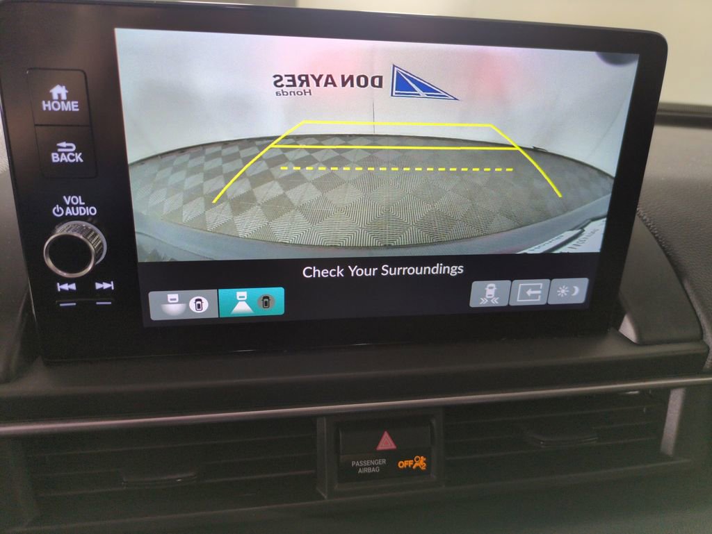 Used 2024 Honda Pilot Elite image 23