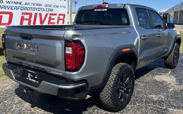 Used 2024 GMC Canyon Elevation image 8