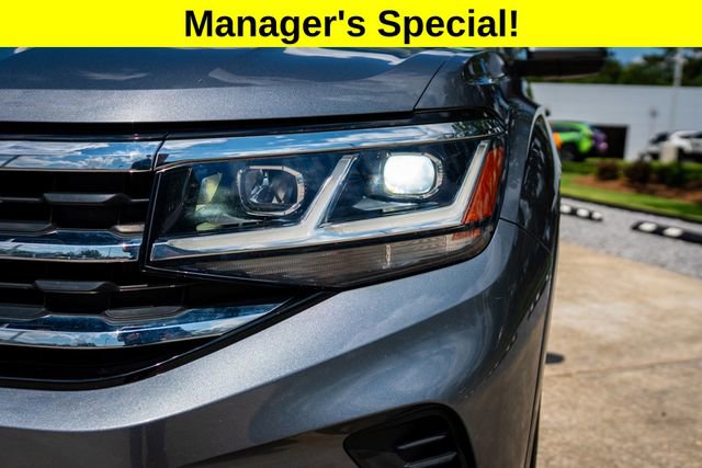 Used 2021 Volkswagen Atlas SE w/ Towing Package image 4