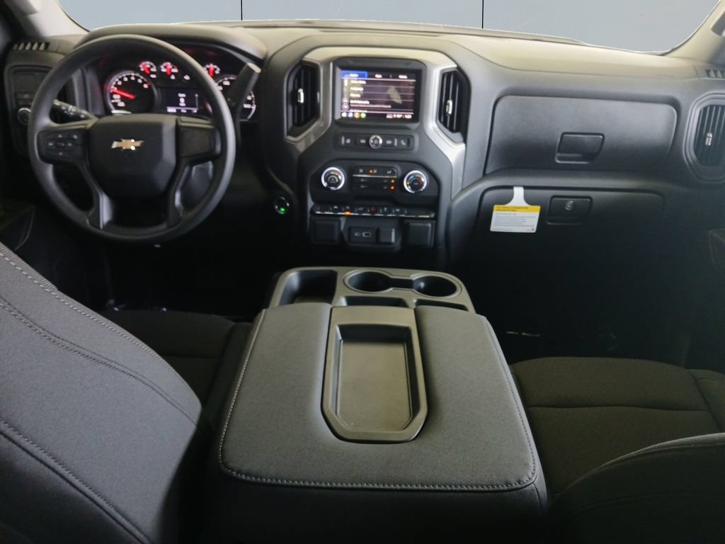 New 2026 Chevrolet Silverado 1500 Custom RWD image 12