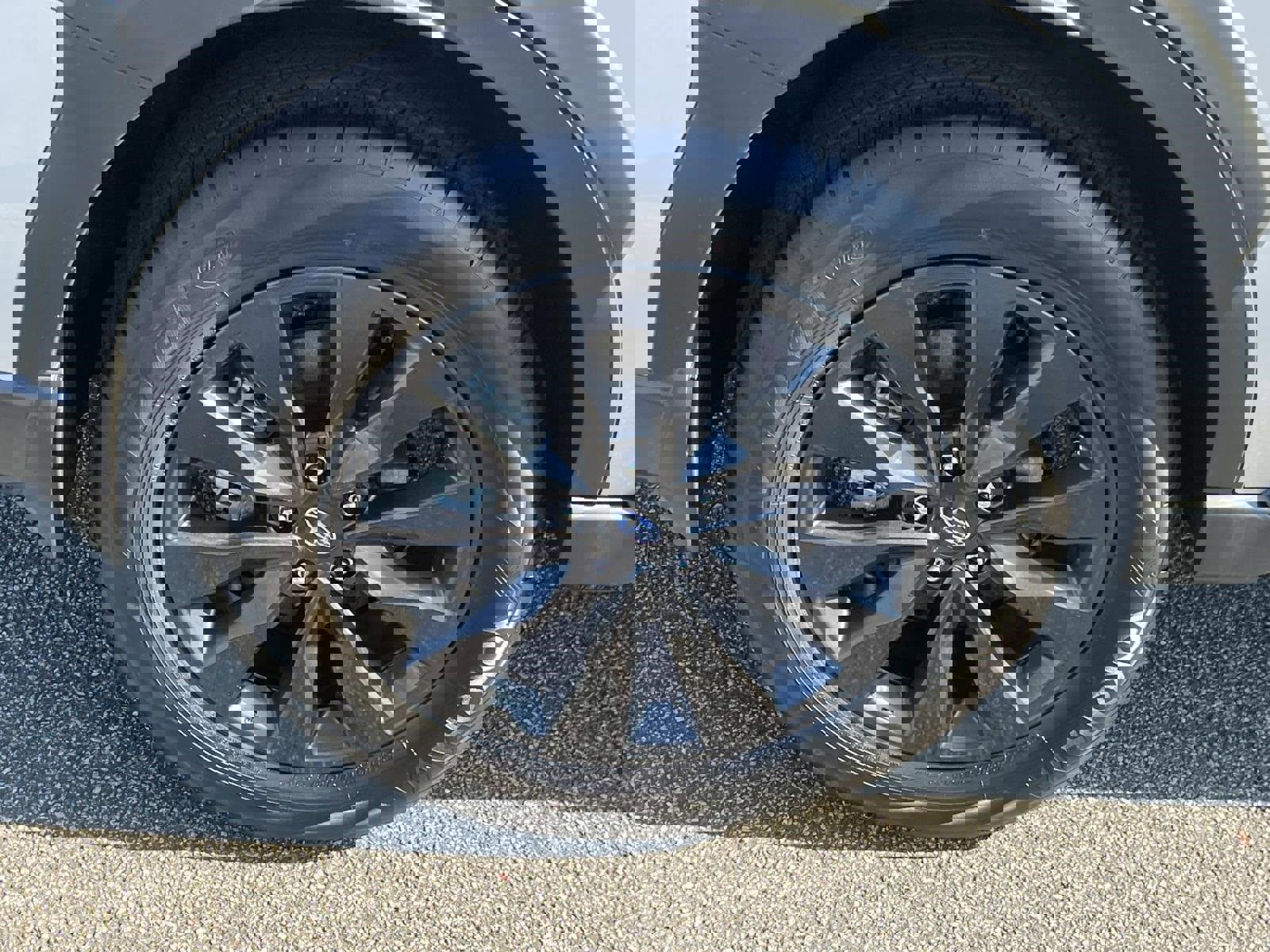 Certified 2025 Subaru Outback Onyx Edition w/ Popular Package #2 image 17