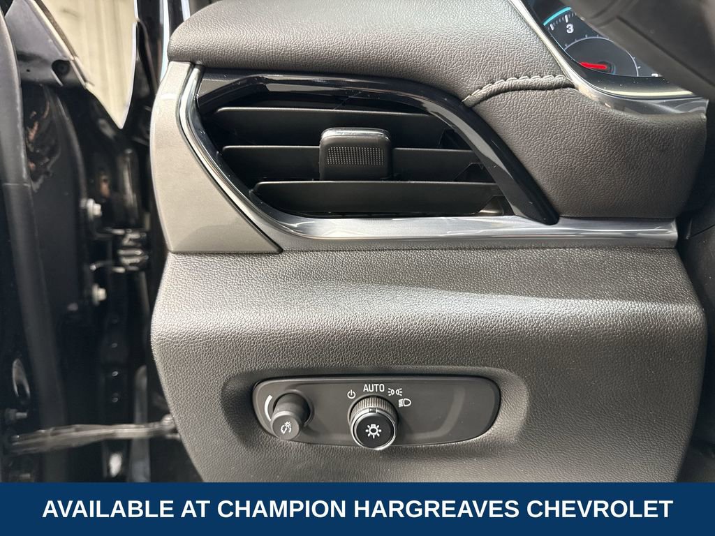 Certified 2023 Chevrolet Traverse LT image 23