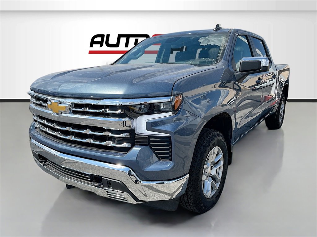 Used 2024 Chevrolet Silverado 1500 LT image 4