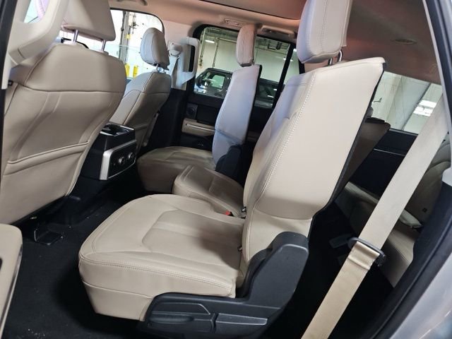 Used 2024 Ford Expedition Limited image 14