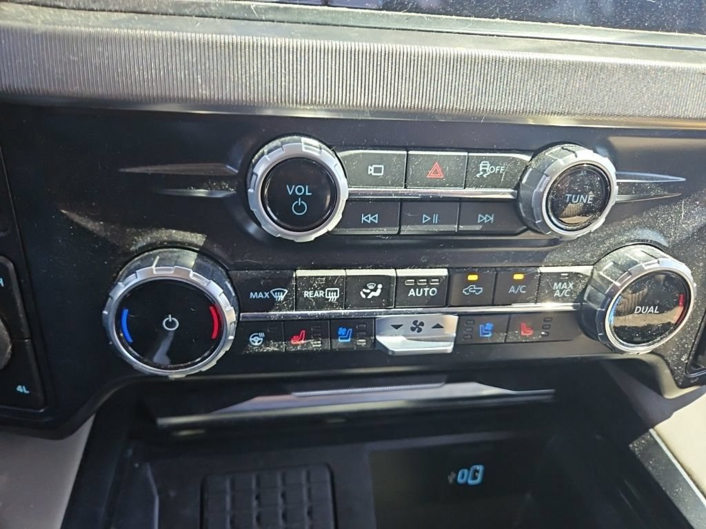 Used 2026 Ford F350 Platinum w/ Platinum Plus Package AWD/4WD image 7