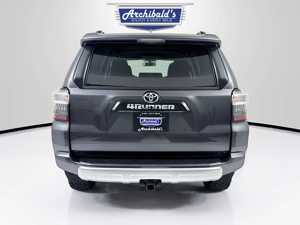 Used 2018 Toyota 4Runner TRD Off-Road w/ TRD Performance Package AWD/4WD image 7