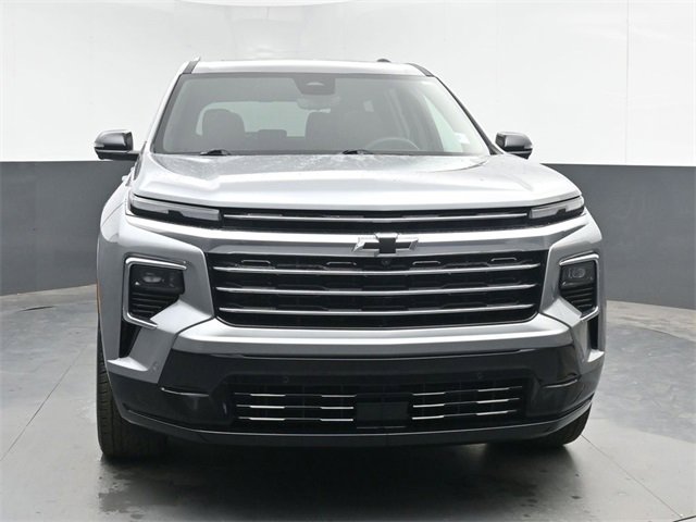 Used 2026 Chevrolet Traverse High Country image 3