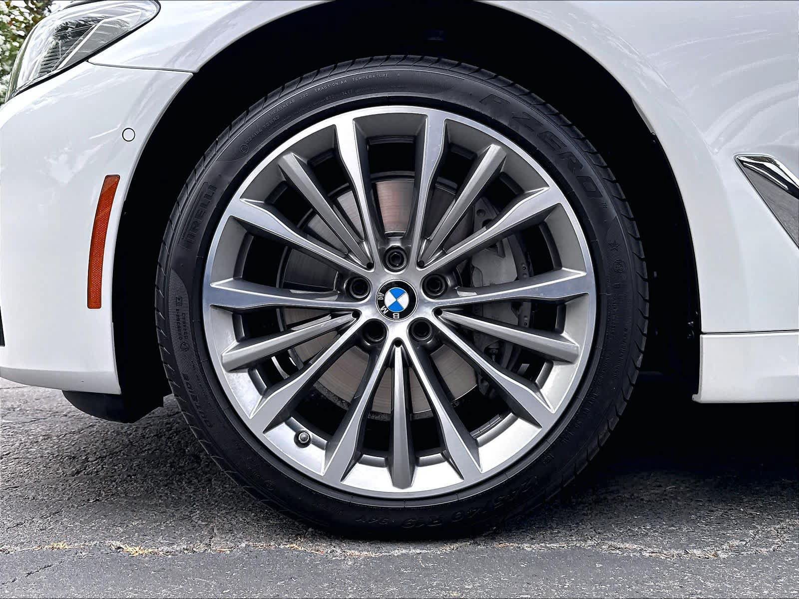 Used 2021 BMW 540i RWD image 12