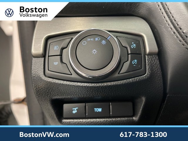 Used 2019 Ford Explorer Platinum image 22