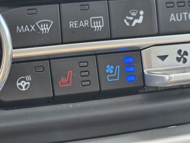 Used 2023 Ford Expedition Limited RWD image 21