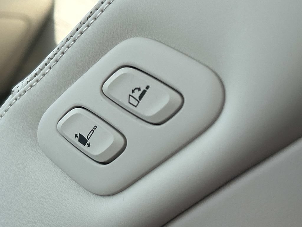 New 2027 Genesis G80 3.5T Sport Prestige AWD/4WD image 23