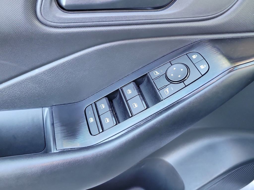 Certified 2025 Nissan Rogue S image 16