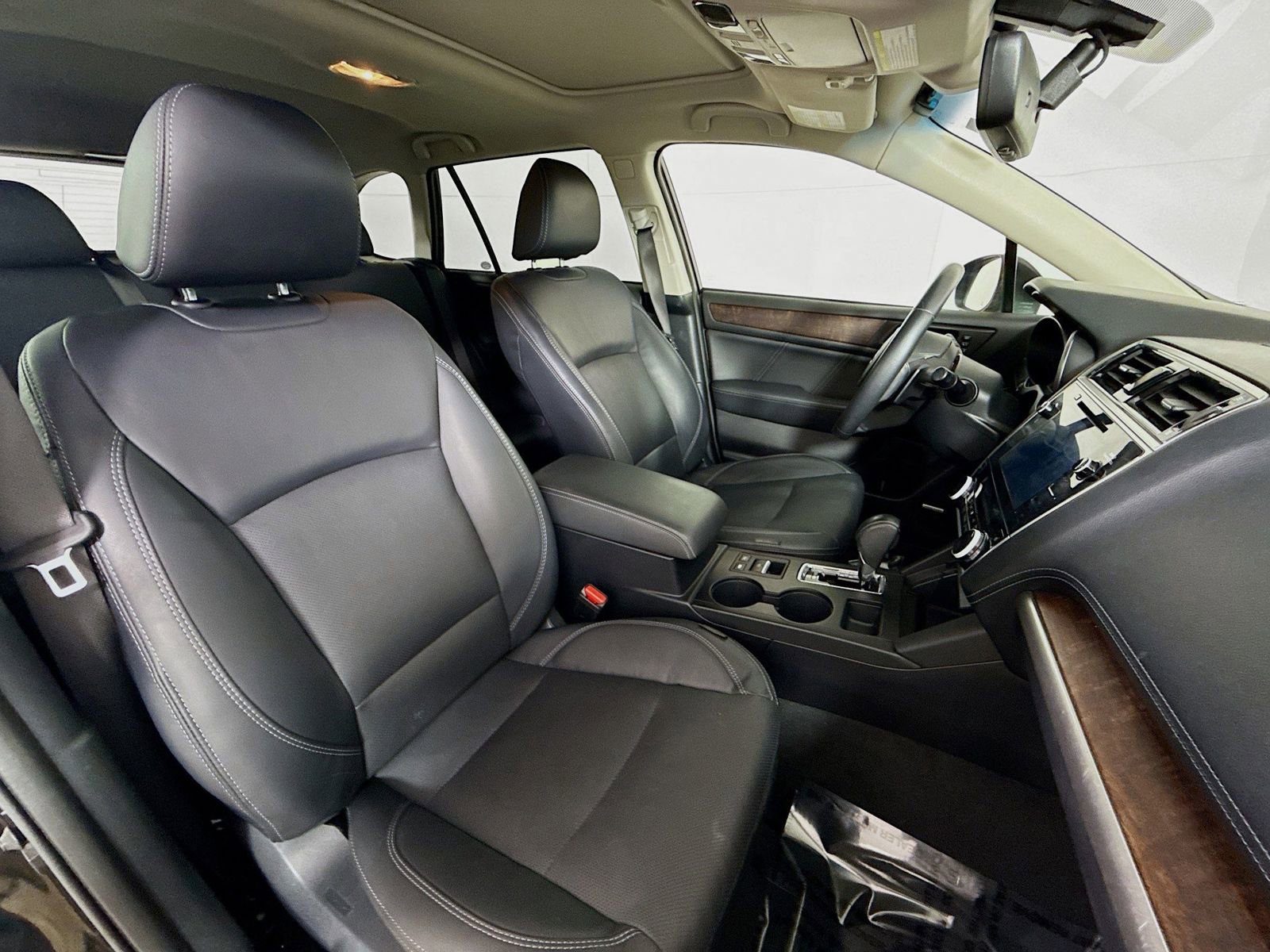 Used 2019 Subaru Outback 2.5i Limited AWD/4WD image 28